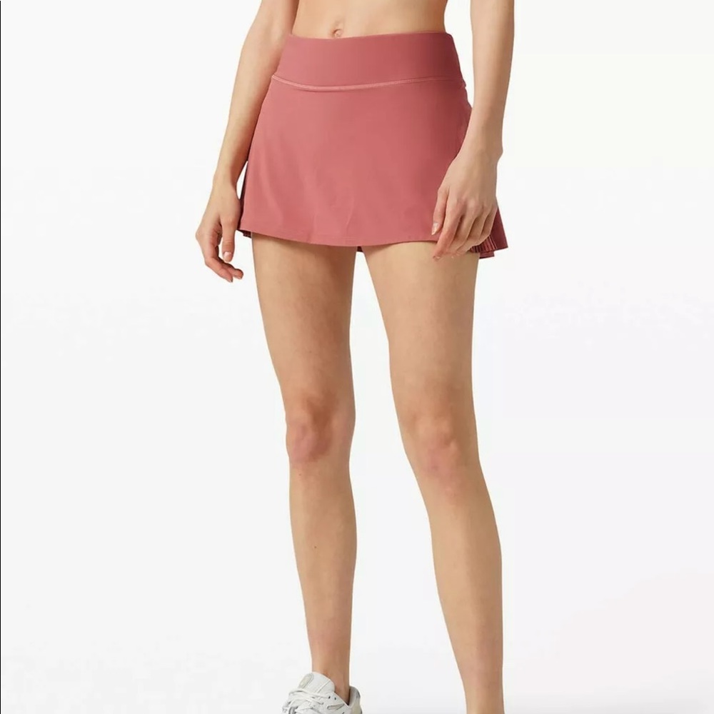 Lululemon skirt tennis size 8